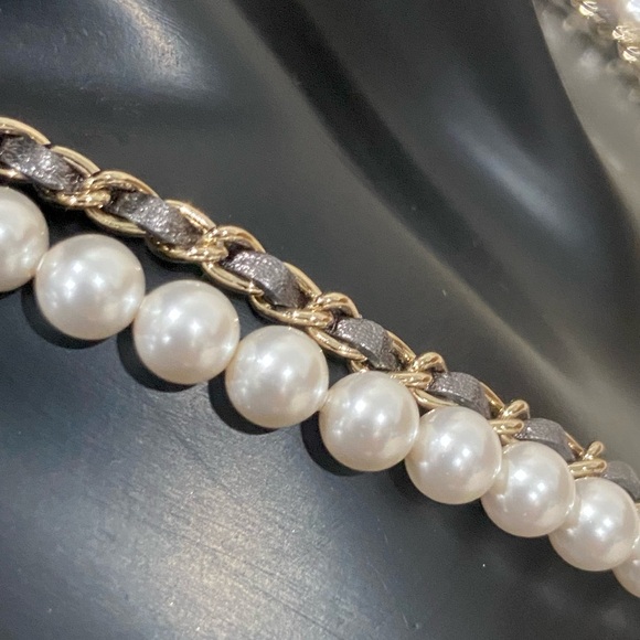 Chanel X Large Crystals CC pearl / iridescent double chains Necklace - Picture 6 of 7